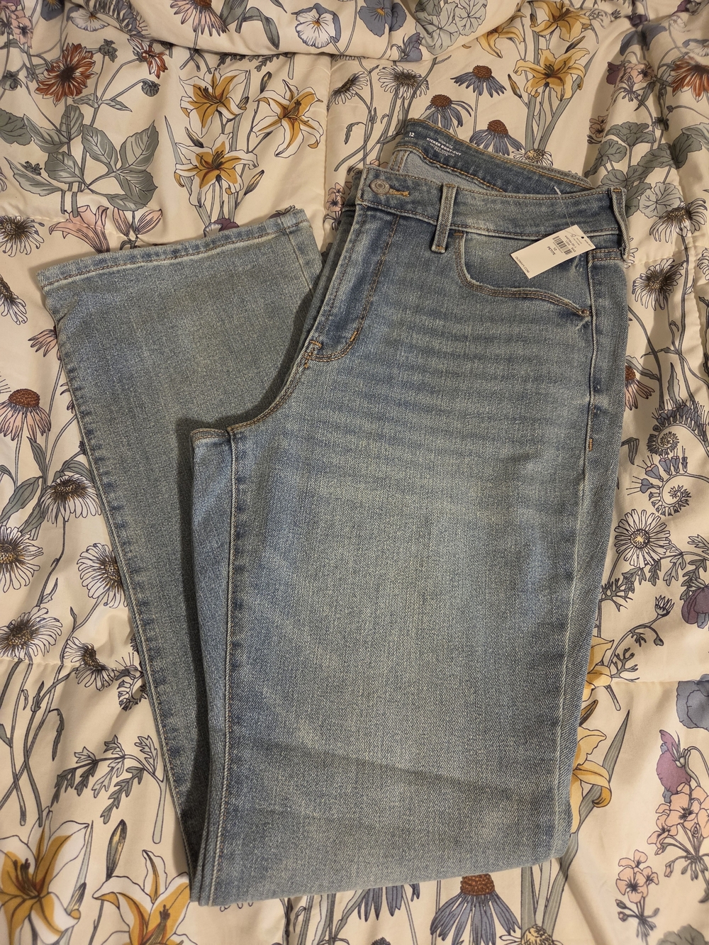 Old Navy Light Blue High-Rise Straight Leg Jeans